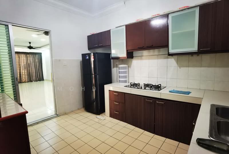Condominium for Rent at Pearl Avenue - Mohd Faizal - Kitchen - PropertyGuru.com.my