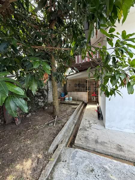 Rumah Berkembar untuk Dijual di Golf Height (Ampangan) - Azrul Othman - Exterior - PropertyGuru.com.my