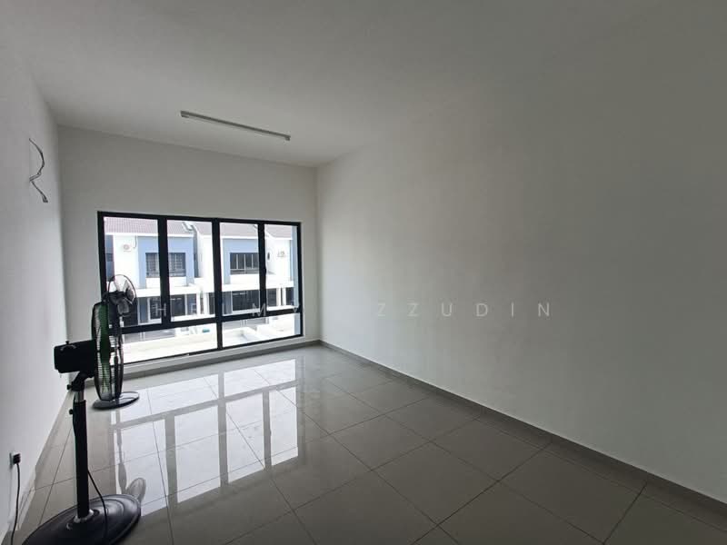 2-storey Terraced House for Sale in Jalan Kebun (Klang) - HELMY IZZUDIN - Interior - PropertyGuru.com.my