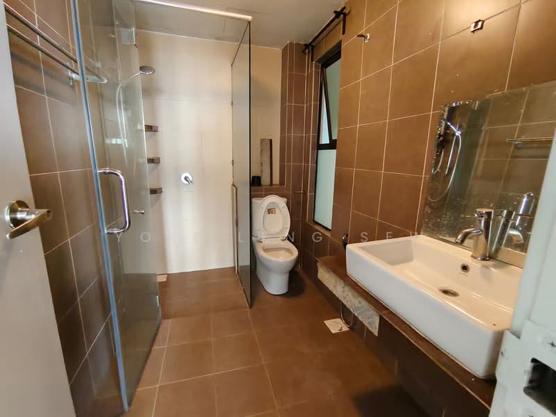 Condominium for Rent at Atmosfera Kondominium - Yoke Leng Sew - Bathroom - PropertyGuru.com.my