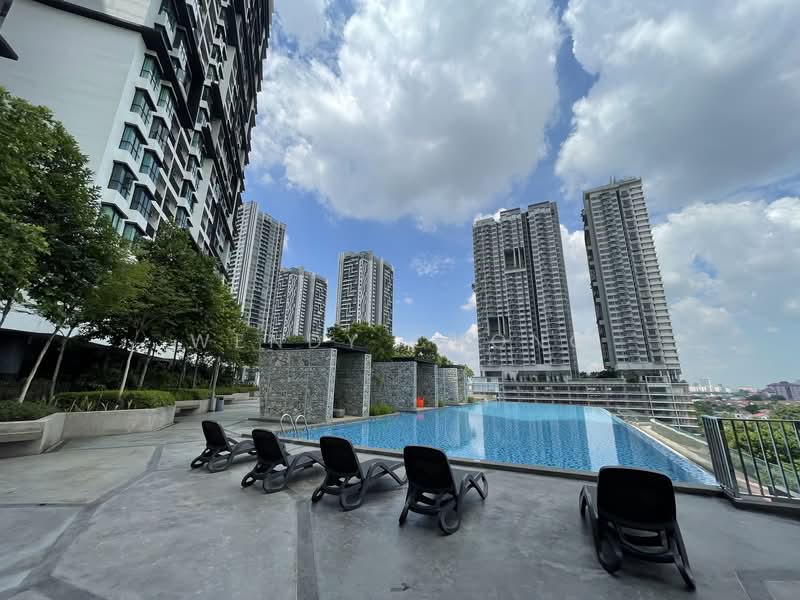 Servis Apartment untuk Disewa di D'sands Residence - Wendy Chong - Pool - PropertyGuru.com.my