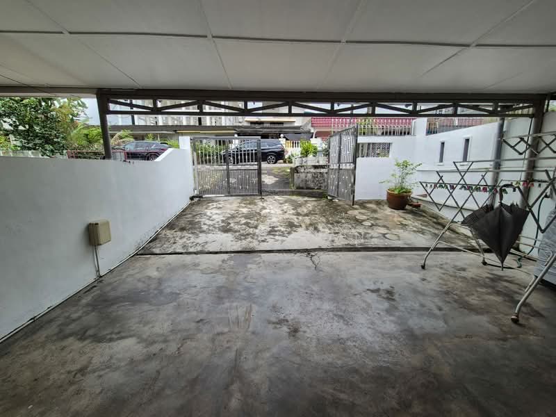 Taman Century untuk Untuk Dijual - RM 700,000, Mac 2026 - Exterior - PropertyGuru.com.my