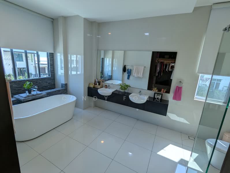 Subang Heights untuk Untuk Dijual - RM 4,680,000, Mac 2026 - Bathroom - PropertyGuru.com.my