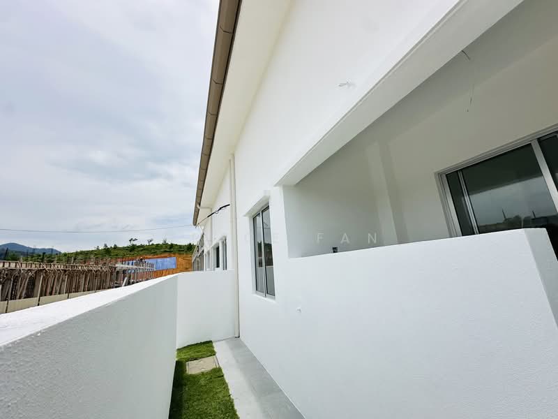 1-storey Terraced House for Sale in Bandar Seri Impian (Kluang) - Grace Fan - Exterior - PropertyGuru.com.my
