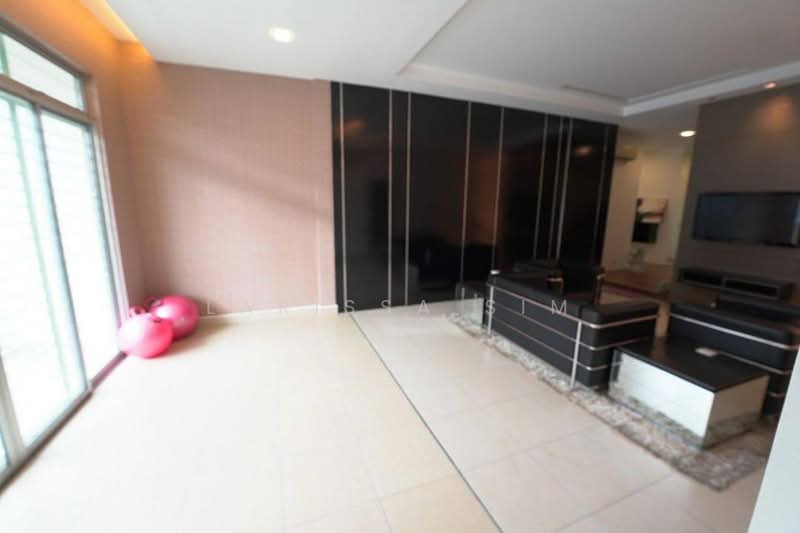 Nusa Duta 2 Storey Semi D - Unblock view & Fully Extended untuk Untuk Dijual - RM 2,150,000, Mac 2026 - Living Room - PropertyGuru.com.my