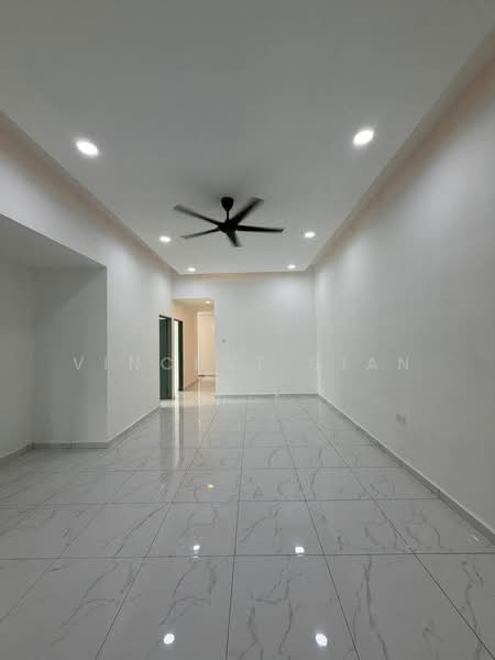 Semi-Detached House for Sale in Ulu Tiram (Johor) - Vincent Gian - Living Room - PropertyGuru.com.my