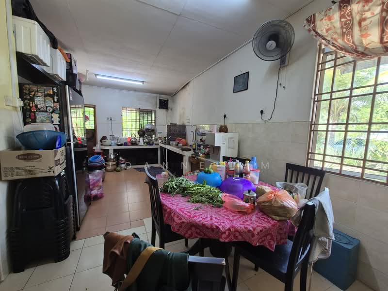 1-storey Terraced House for Sale in Melaka City (Melaka) - Joanne Lim - Kitchen - PropertyGuru.com.my