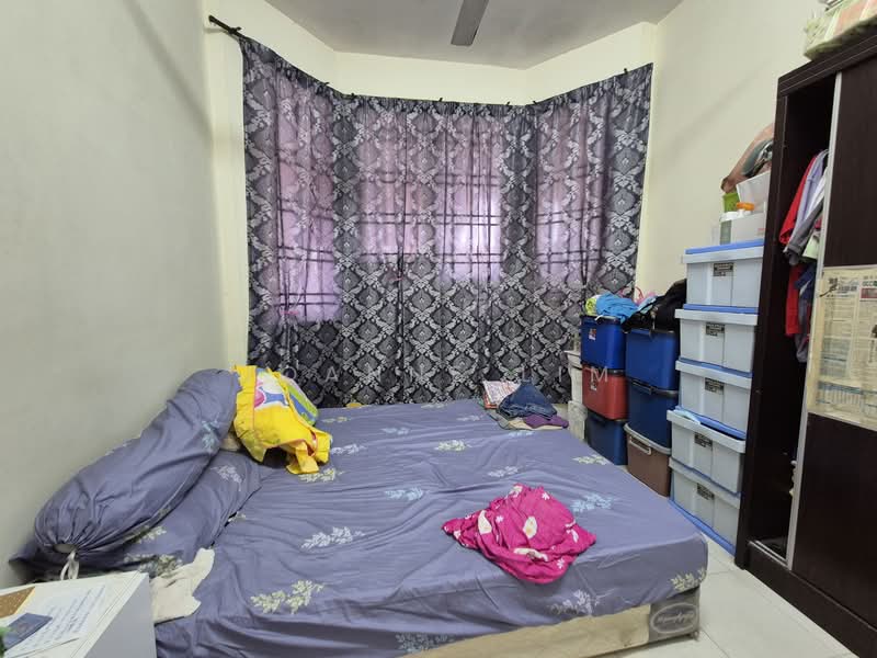 1-storey Terraced House for Sale in Melaka City (Melaka) - Joanne Lim - Bedroom - PropertyGuru.com.my