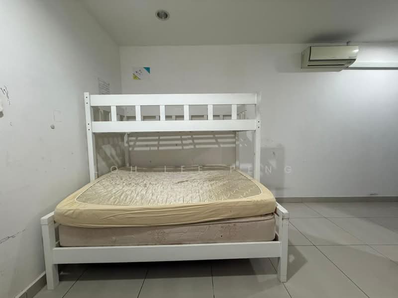 2-storey Terraced House for Rent in Taman Bestari Indah (Ulu Tiram) - Loh Lee Peng - Bedroom - PropertyGuru.com.my