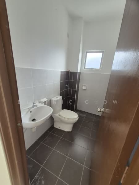 2-storey Terraced House for Rent in Taman Nusantara (Iskandar Puteri (Nusajaya)) - Dominic Chow - Bathroom - PropertyGuru.com.my