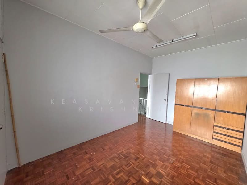 Kampung Tunku untuk Untuk Dijual - RM 850,000, Mac 2026 - PropertyGuru.com.my