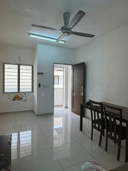 Apartment for Sale at I-Park Apartment - Ms Chang - Living Room - PropertyGuru.com.my