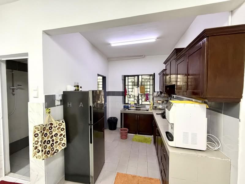 Apartment for Sale at Villa Tropika - Mohamad Hanafi - Kitchen - PropertyGuru.com.my