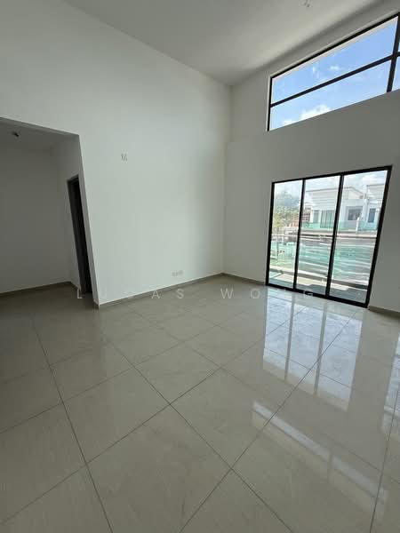 2-storey Terraced House for Sale in Taman Bestari Indah (Ulu Tiram) - Lucas Wong - Living Room - PropertyGuru.com.my