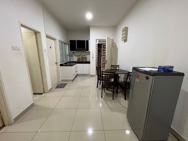 Apartment for Sale at Nusa Heights (Nusa Puncak) - Vincent Gian - Kitchen - PropertyGuru.com.my
