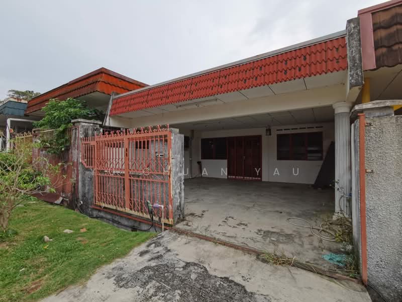 1-storey Terraced House for Sale in Taman Rakyat (Pulau Sebang) - Yu Chuan Yau - Exterior - PropertyGuru.com.my
