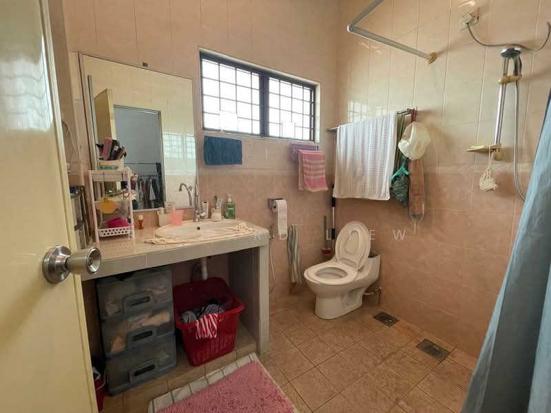 2-storey Terraced House for Sale in Taman Megah (Petaling Jaya) - Richard Liew - Bathroom - PropertyGuru.com.my