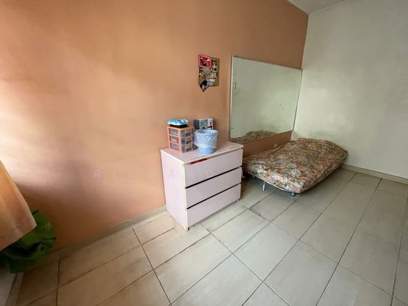 2-storey Terraced House for Sale in Taman Megah (Petaling Jaya) - Richard Liew - Bedroom - PropertyGuru.com.my