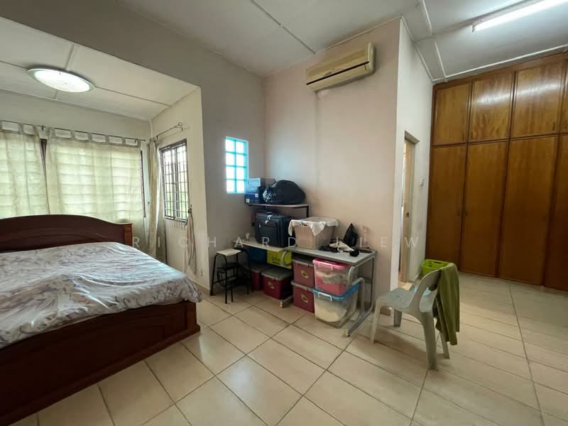 2-storey Terraced House for Sale in SS 24, Taman Megah (Petaling Jaya) - Richard Liew - Bedroom - PropertyGuru.com.my