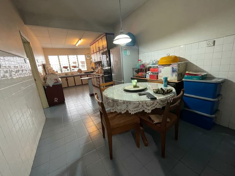 2-storey Terraced House for Sale in SS 24, Taman Megah (Petaling Jaya) - Richard Liew - Kitchen - PropertyGuru.com.my