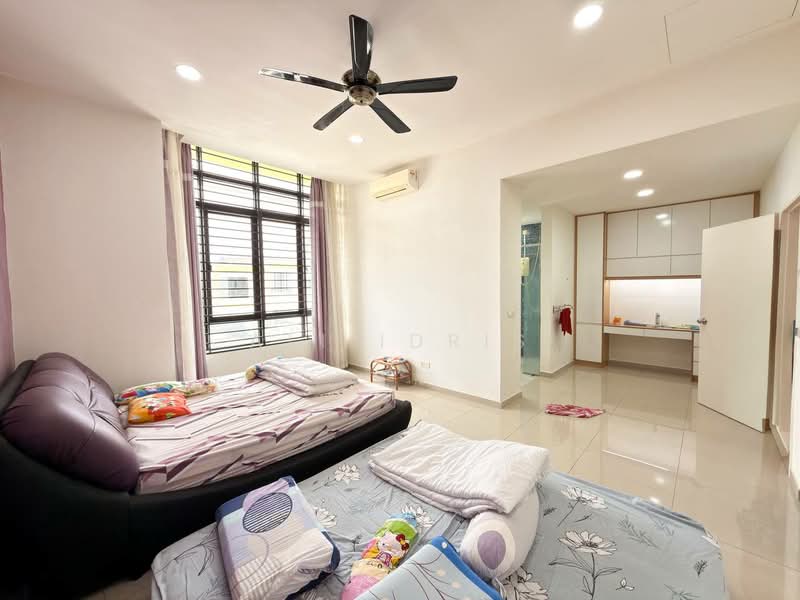 2-storey Terraced House for Sale in Semenyih (Selangor) - Ali Idris - Bedroom - PropertyGuru.com.my