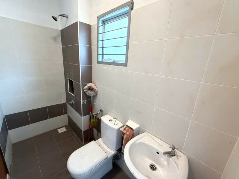 Gelang Patah Gelangs Patahs untuk Untuk Dijual - RM 588,000, Mac 2026 - Bathroom - PropertyGuru.com.my
