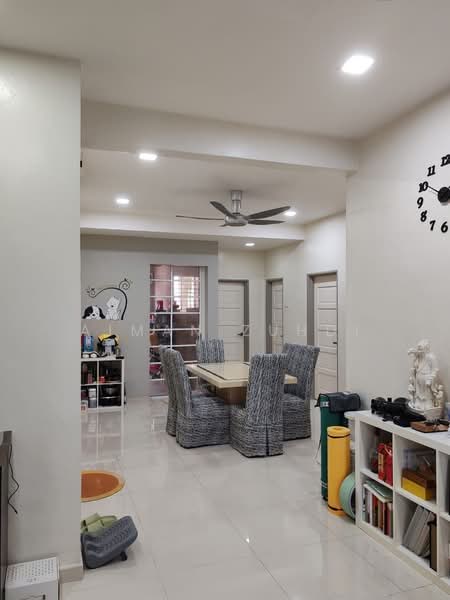 Apartment for Sale at Villa Danau - AIMAN ZUHDI - Living Room - PropertyGuru.com.my