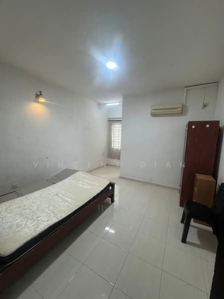 The Embassy (Bangunan Duta Impian) untuk Untuk Disewa - RM 1,600 /bulan, Mac 2026 - Bedroom - PropertyGuru.com.my