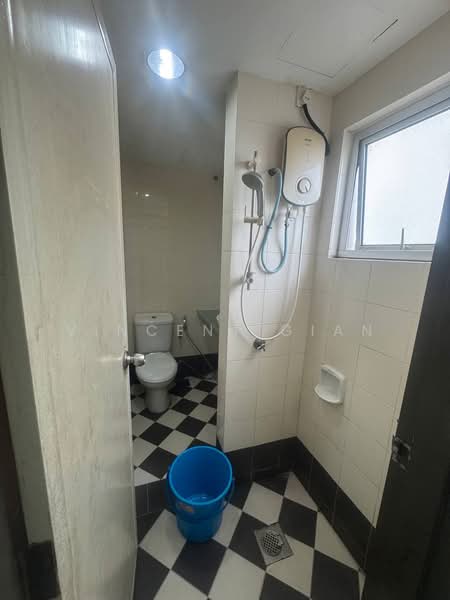 The Embassy (Bangunan Duta Impian) untuk Untuk Disewa - RM 1,600 /bulan, Mac 2026 - Bathroom - PropertyGuru.com.my