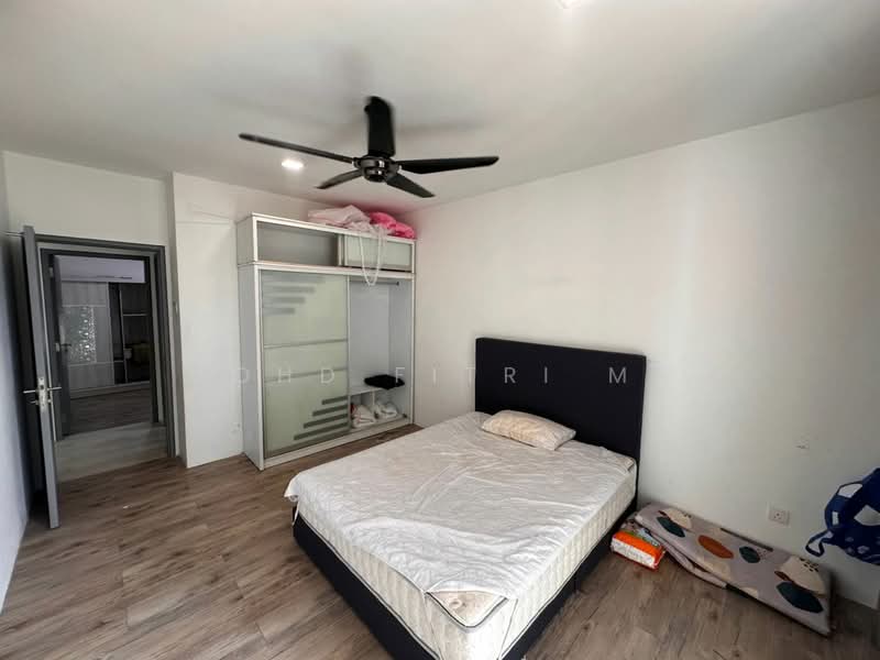 Condominium for Rent at Lakefront Residence - Mohd Fitri MF - PropertyGuru.com.my
