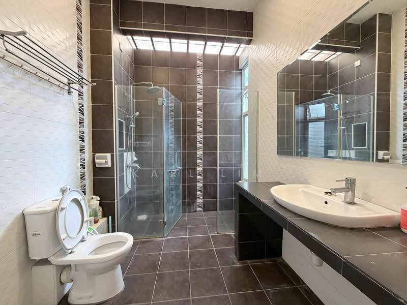 Cluster House for Rent in Bukit Indah (Iskandar Puteri (Nusajaya)) - Karl Lim - Bathroom - PropertyGuru.com.my