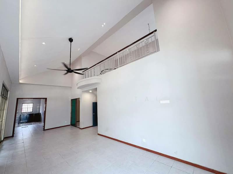 1.5-storey Terraced House for Sale in Taman Impian Emas (Skudai) - Tommy Tai - Living Room - PropertyGuru.com.my
