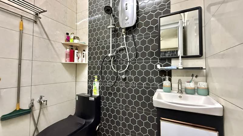 Seksyen 2, Taman Kinrara untuk Untuk Dijual - RM 460,000, Mac 2026 - PropertyGuru.com.my