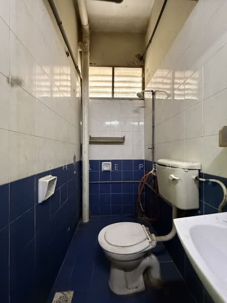 Taman Rinting untuk Untuk Disewa - RM 2,400 /bulan, Mac 2026 - Bathroom - PropertyGuru.com.my