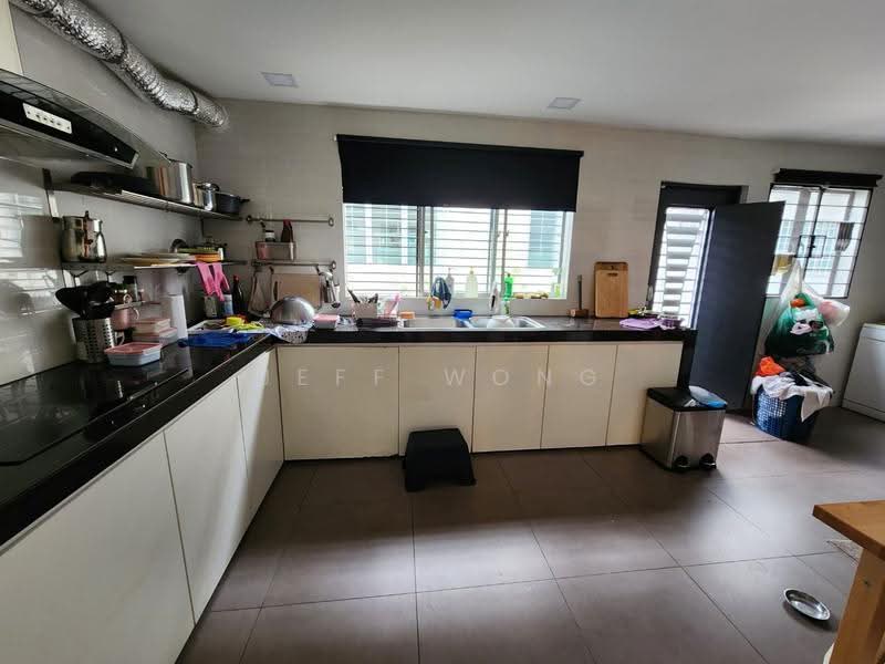 Rumah Teres 2-Tingkat untuk Dijual di Seri Utama Damansara (Kota Damansara) - Jeff Wong - Kitchen - PropertyGuru.com.my