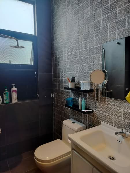 Semi-Detached House for Sale in Diamond City (Semenyih) - Y.H. Lee - Bathroom - PropertyGuru.com.my