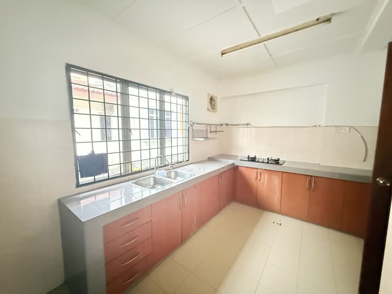 Rumah Teres 2 Tingkat untuk Dijual di Tropicana Indah (Kota Damansara) - Jeff Wong - Kitchen - PropertyGuru.com.my