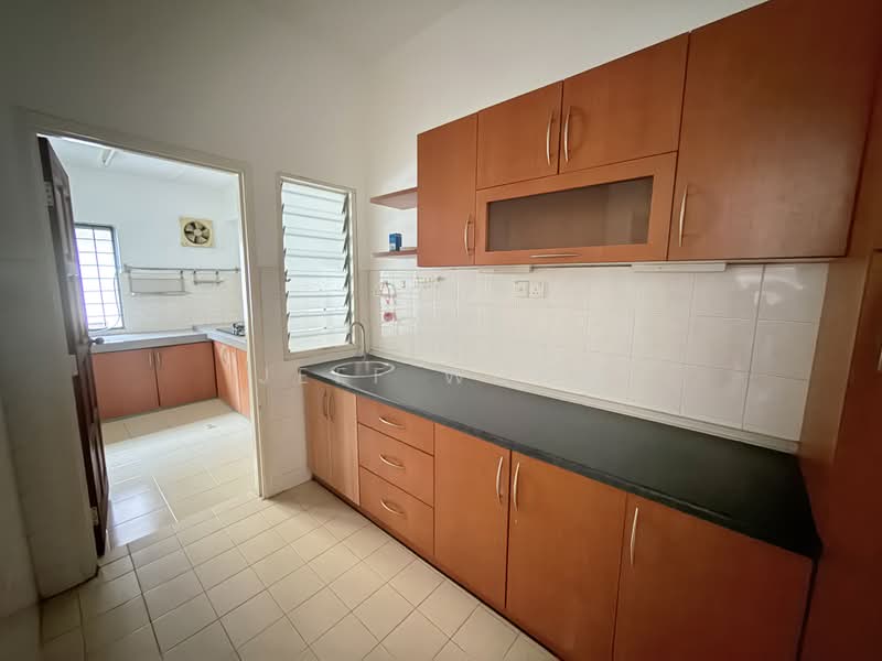 Rumah Teres 2 Tingkat untuk Dijual di Tropicana Indah (Kota Damansara) - Jeff Wong - Kitchen - PropertyGuru.com.my