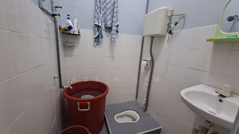 Taman Megah Ria Tamans Megahs Rias untuk Untuk Dijual - RM 510,000, Mac 2026 - Bathroom - PropertyGuru.com.my