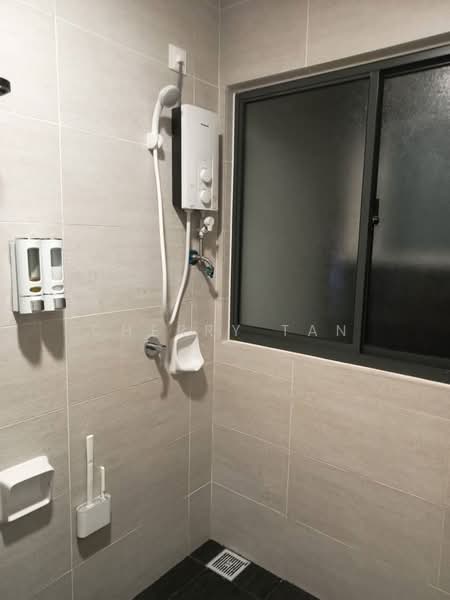 Princeton Suites @ EduSentral untuk Untuk Disewa - RM 1,700 /bulan, Mac 2026 - Bathroom - PropertyGuru.com.my