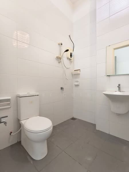 Terraced House for Sale in Johor Bahru (Johor) - Yuki Cheng - Bathroom - PropertyGuru.com.my