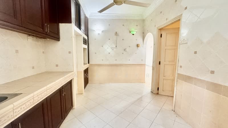 2-storey Terraced House for Sale in Taman Melawati (Ulu Kelang) - Zana Zakri - Kitchen - PropertyGuru.com.my