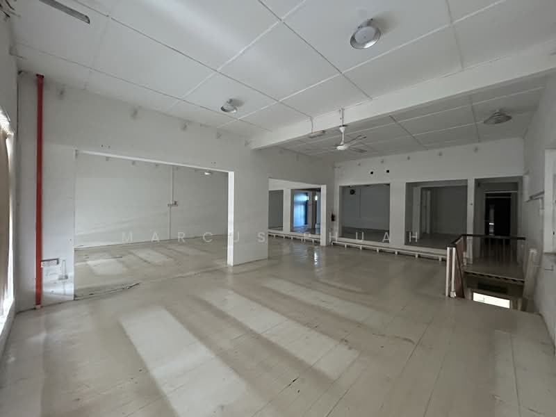 Tanjong Tokong Main road shop untuk Untuk Disewa - RM 20,000 /bulan, Mac 2026 - Interior - PropertyGuru.com.my