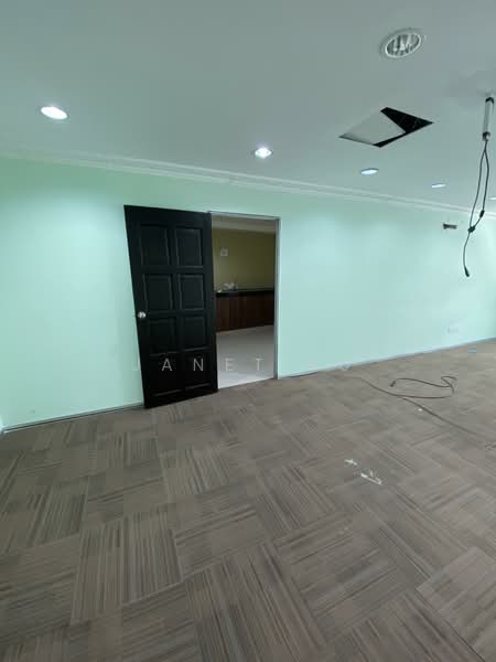 Shop / Office for Rent in Seri Kembangan (Selangor) - Janet Au - PropertyGuru.com.my