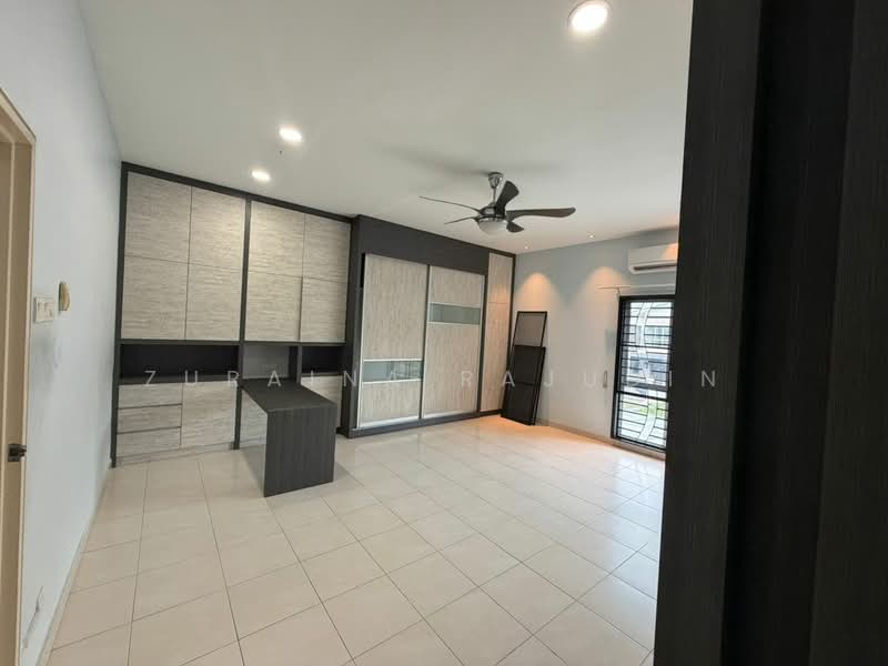2-storey Terraced House for Sale in Sungai Buloh (Selangor) - Zuraina Rajudin - Bedroom - PropertyGuru.com.my
