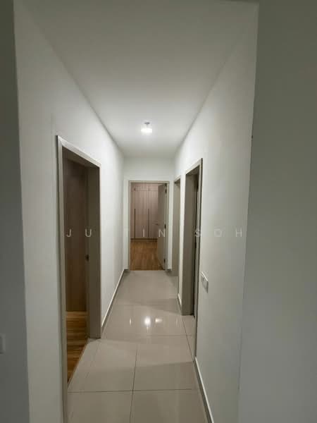 Residensi Ava @ Kiara Bay untuk Untuk Disewa - RM 2,500 /bulan, Mac 2026 - Corridor - PropertyGuru.com.my