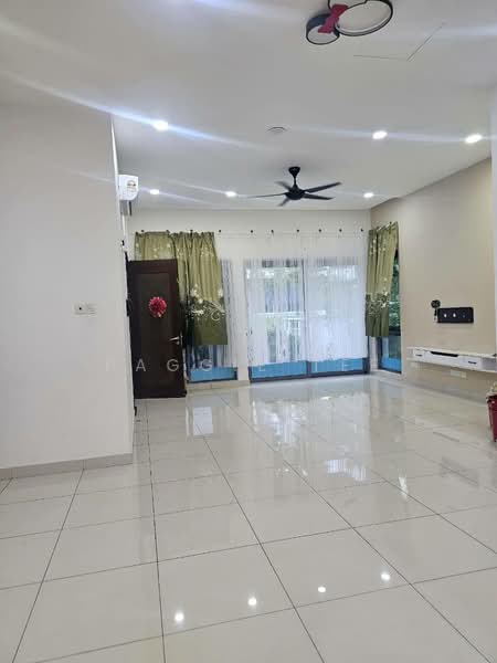 Semi-Detached House for Sale in Taman Molek (Johor Bahru) - Paggie Tee - Living Room - PropertyGuru.com.my