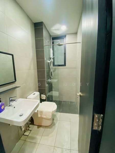 Service Residence for Sale at Urban Suites - Angel Goey - Bathroom - PropertyGuru.com.my