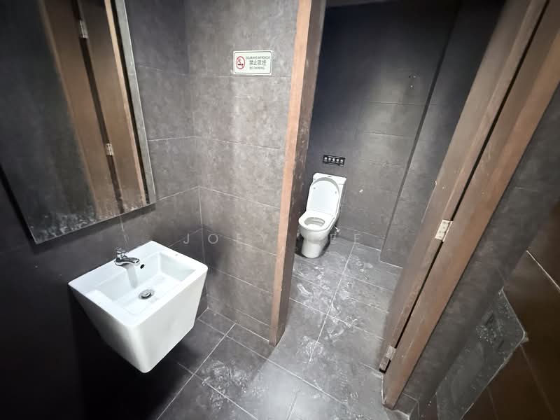 Molek Avenue untuk Untuk Disewa - RM 15,000 /bulan, Mac 2026 - Bathroom - PropertyGuru.com.my
