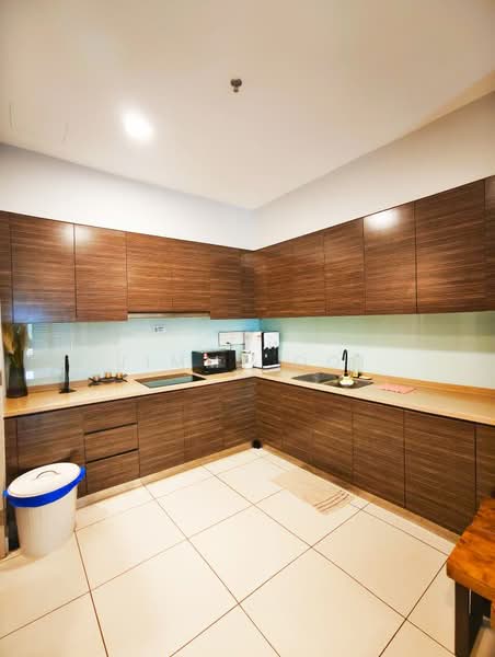 Somerset Puteri Harbour untuk Untuk Disewa - RM 4,800 /bulan, Mac 2026 - Kitchen - PropertyGuru.com.my